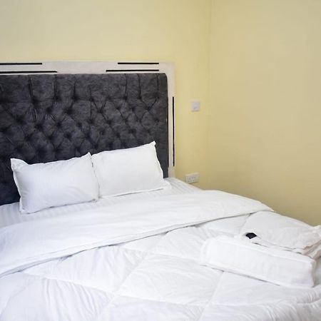 Rosebank Villas Luanda Exterior photo